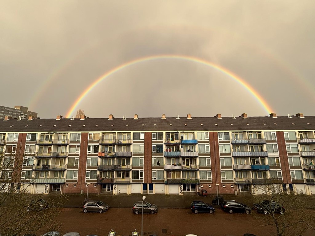 Honselersdijksstraat 14-4 in Amsterdam -rainbow.jpeg